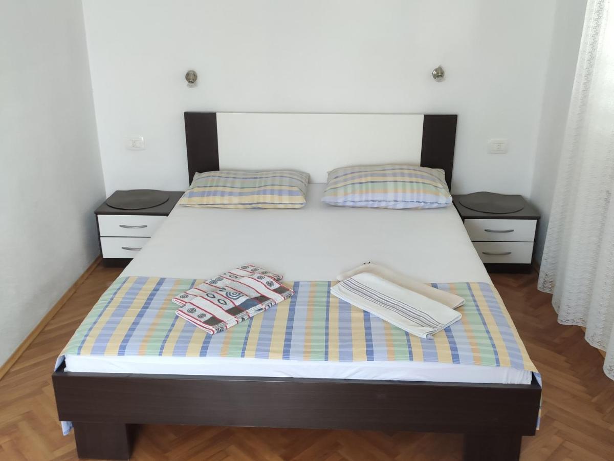 Apartment Iv&An Makarska Ngoại thất bức ảnh